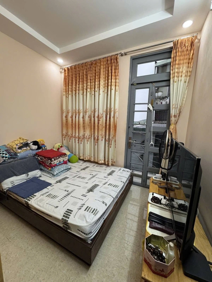 Bán nhà hẻm xe hơi 4 tầng 28,2m2, 4PN, đường Lê Văn Sỹ, Phú Nhuận giá 5,5 tỷ - Ảnh thu nhỏ 5