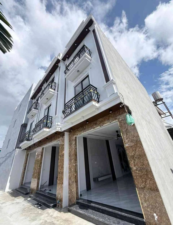 Bán nhà mới 50m2, 4 phòng ngủ Hồng Thái Hải Phòng 2 tỷ