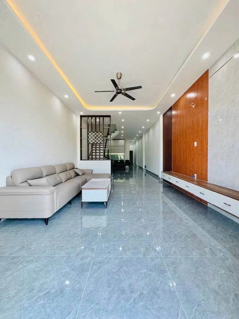 Bán nhà 3 phòng ngủ view công viên Rạch Giá 90m² - Ảnh thu nhỏ 2