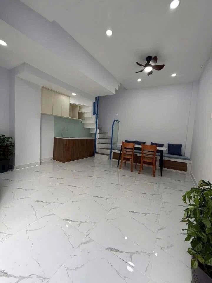 Bán nhà xây mới 23m² 2PN Hoài Thanh Quận 8 - Ảnh thu nhỏ 2