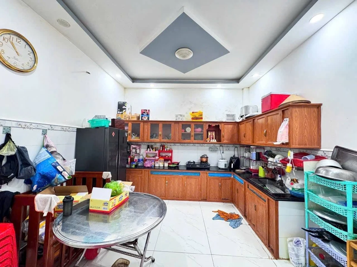 Bán nhà Hòa Khánh, Đức Hòa, Long An, 200m², 3PN, 1 tỷ 630 - Ảnh thu nhỏ 2