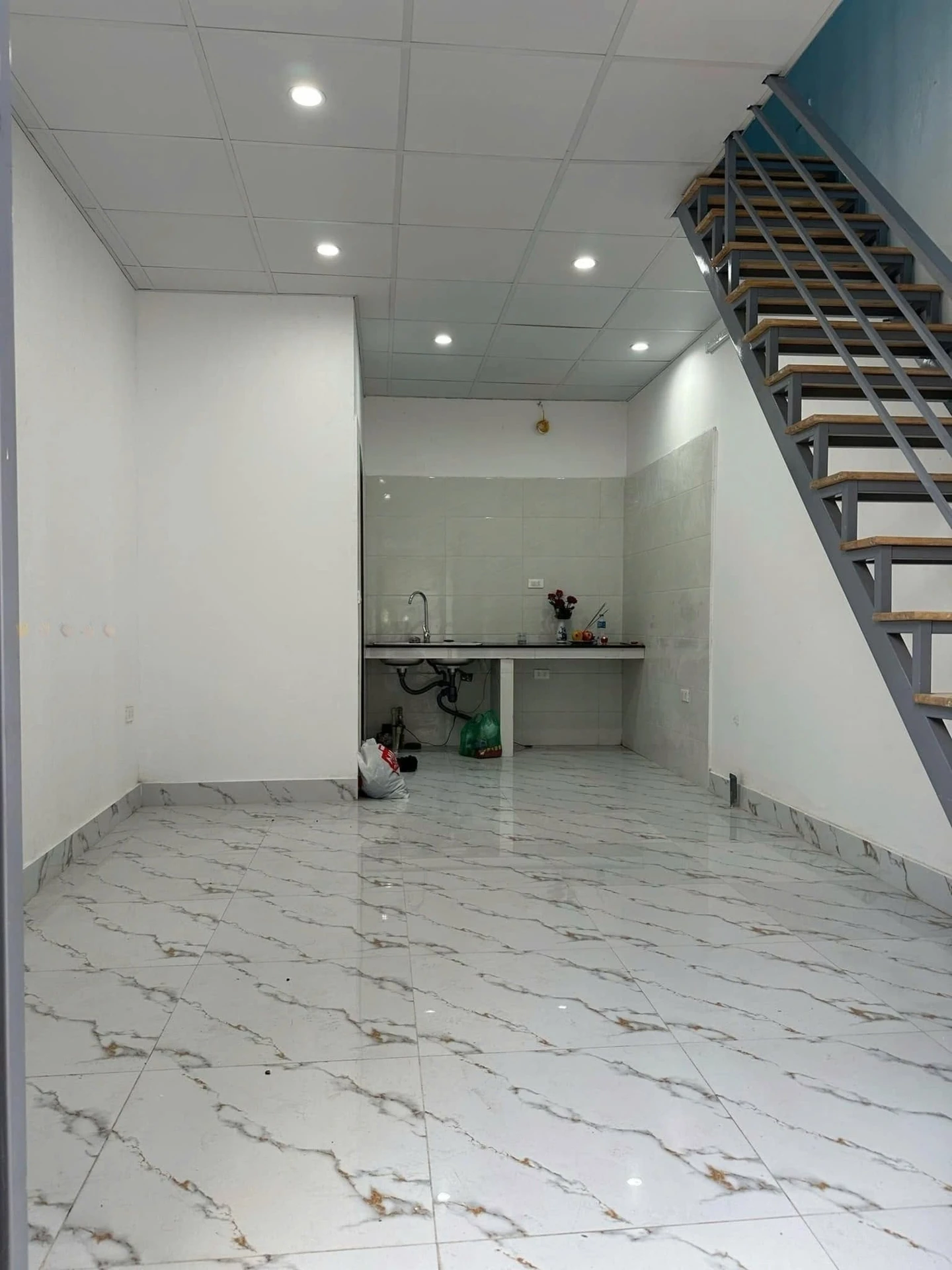 Bán đất tặng nhà C4 45m2 mặt tiền 5m Đại Thanh - Ảnh 1