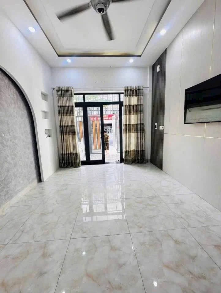 Bán nhà phố 3 tầng 181,6m² mặt tiền Lam Sơn, Nha Trang - Ảnh thu nhỏ 4