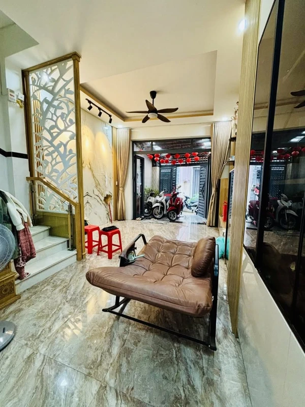 Bán nhà 3 tầng 55m2, 3PN, sát hẻm xe hơi Nguyễn Oanh, Phường 17, Gò Vấp - 6,2 tỷ