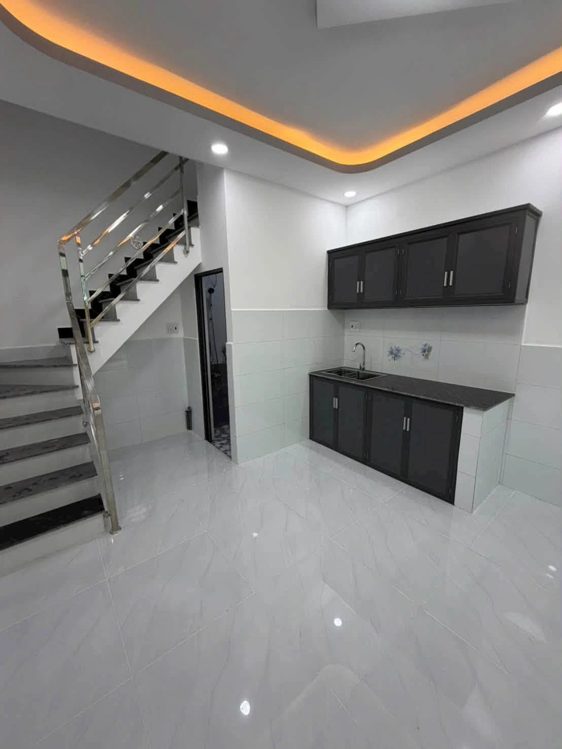 Nhà cho thuê nguyên căn 2PN 19m² Quận 8, 5 triệu/tháng - Ảnh 1