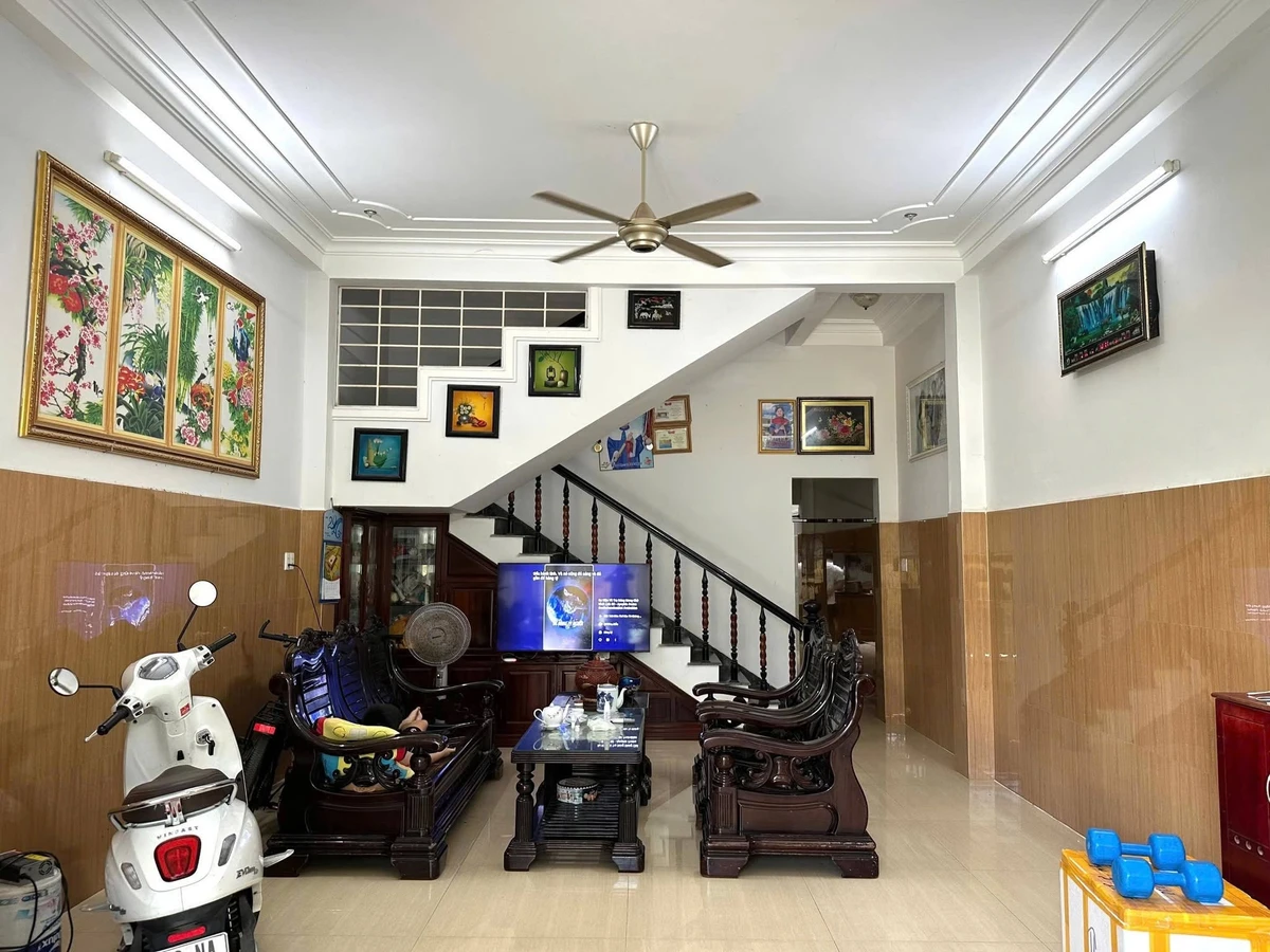 Bán nhà 3 tầng mặt tiền Sử Hy Nhan, 195m², 8.2 tỷ, Nha Trang - Ảnh thu nhỏ 2