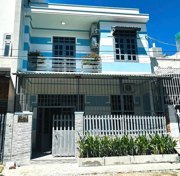 Bán nhà 2 tầng 71.6m2 Hòn Sện Nha Trang