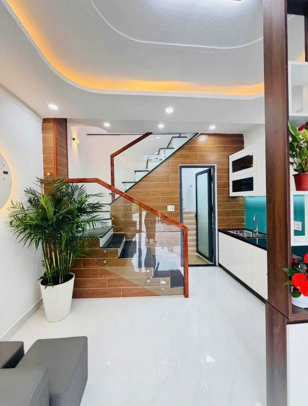 Bán nhà 2PN Vạn Hạnh P8 Đà Lạt 40m² 2.79 tỷ