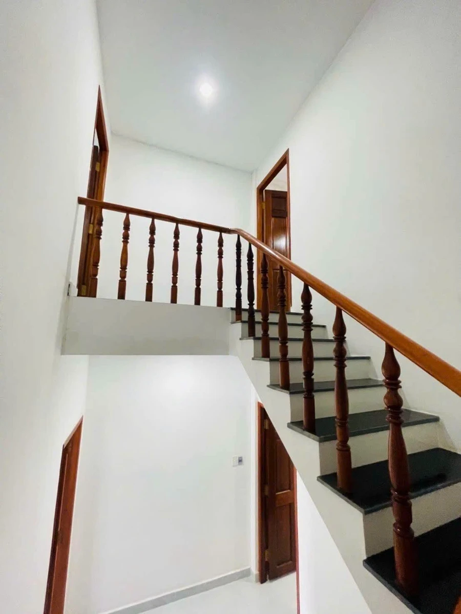Bán nhà liền kề 6PN Hương Lộ 2, Bình Tân - 5.4 tỷ - Ảnh thu nhỏ 3
