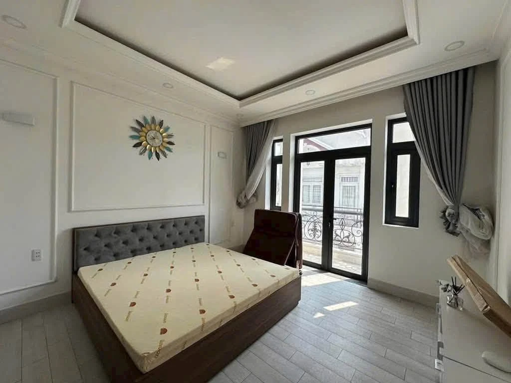 Bán nhà 5PN 63m2 tại Ngã Tư Bình Thái, giá 5 tỷ 600 triệu - Ảnh thu nhỏ 3