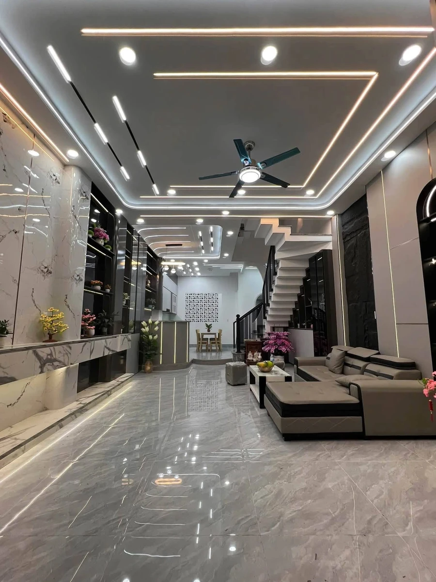 Bán nhà mặt tiền kinh doanh 140m² 4 tỷ 800 triệu Long An - Ảnh thu nhỏ 2