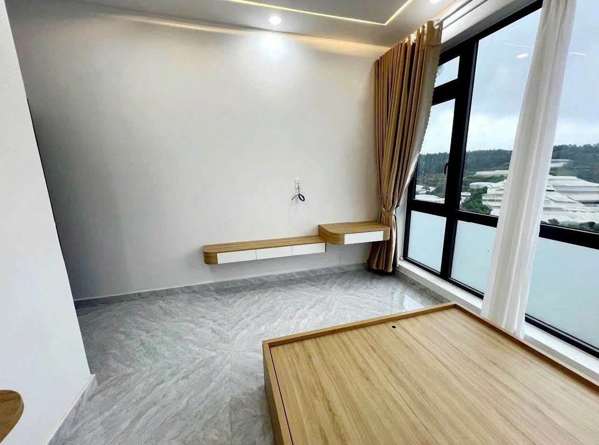 Bán nhà Đà Lạt 163m² 4 phòng ngủ, giá 4,3 tỷ - Ảnh thu nhỏ 4