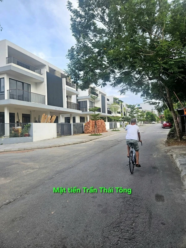 Bán đất mặt tiền đường Trần Thái Tông, TP Huế, 214m² nở hậu, giá 7 tỷ
