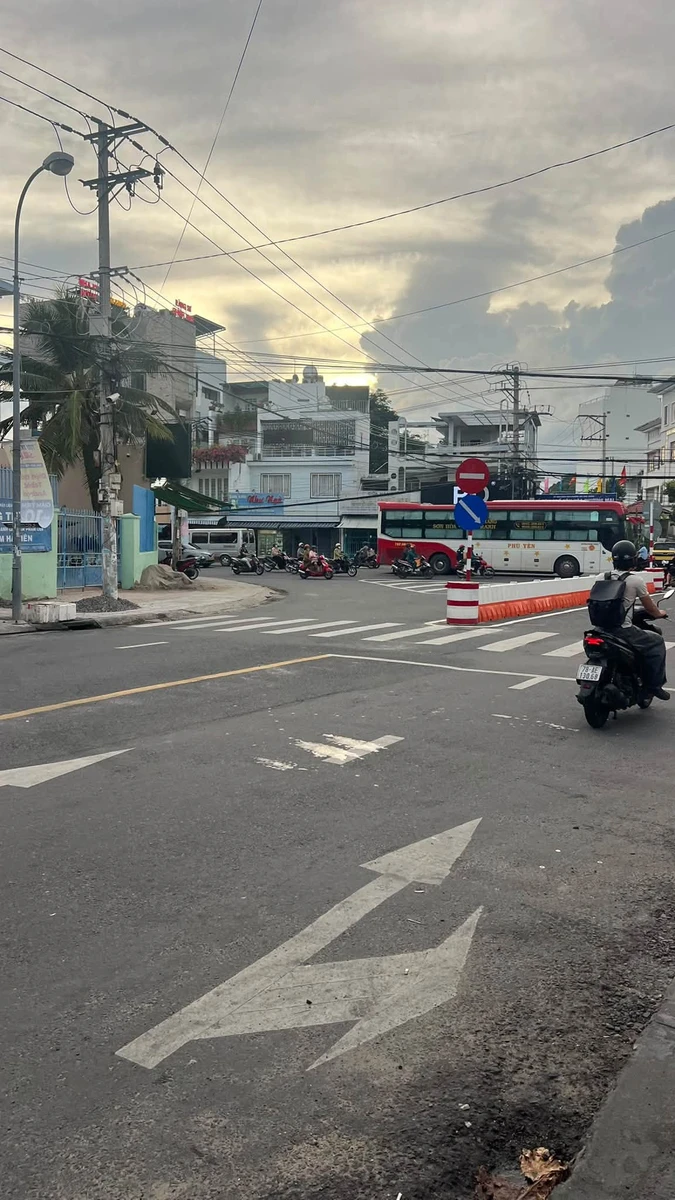 Bán nhà liền kề 4 tầng 162m2 Nha Trang 19 tỷ - Ảnh thu nhỏ 3
