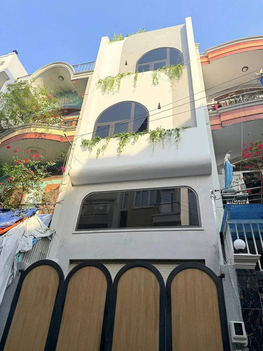 Bán nhà hẻm xe hơi Bờ Bao Tân Thắng, Sơn Kỳ, Tân Phú, 60,6m², 4 tầng, giá 11 tỷ - Ảnh 1