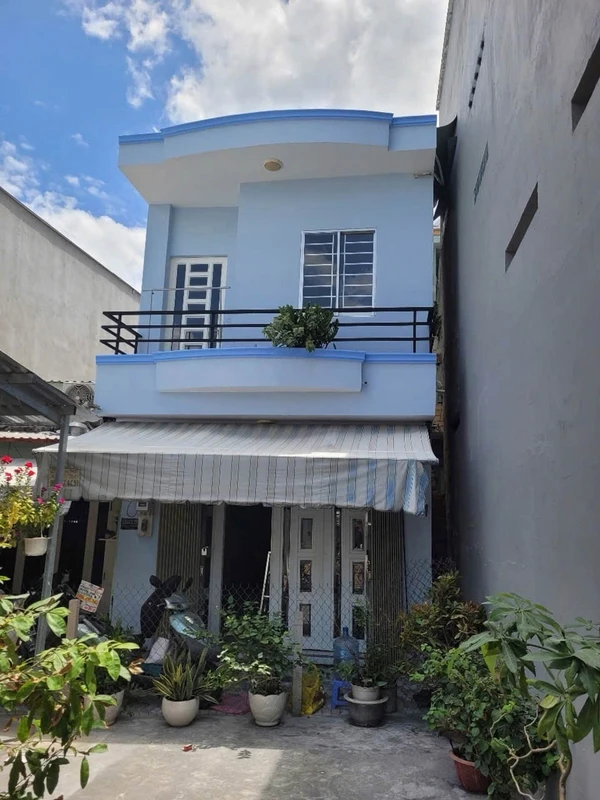 Bán nhà 2 tầng 40m² hẻm Lê Văn Lương, Nhà Bè, giá 3,3 tỷ