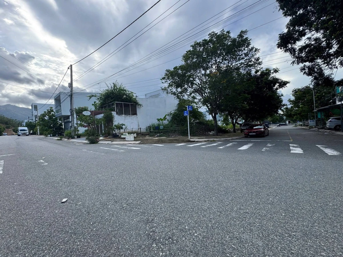 Bán lô đất 83,4m² góc 2 mặt tiền Hòn Rớ 2, Nha Trang 6,8 tỷ - Ảnh thu nhỏ 2