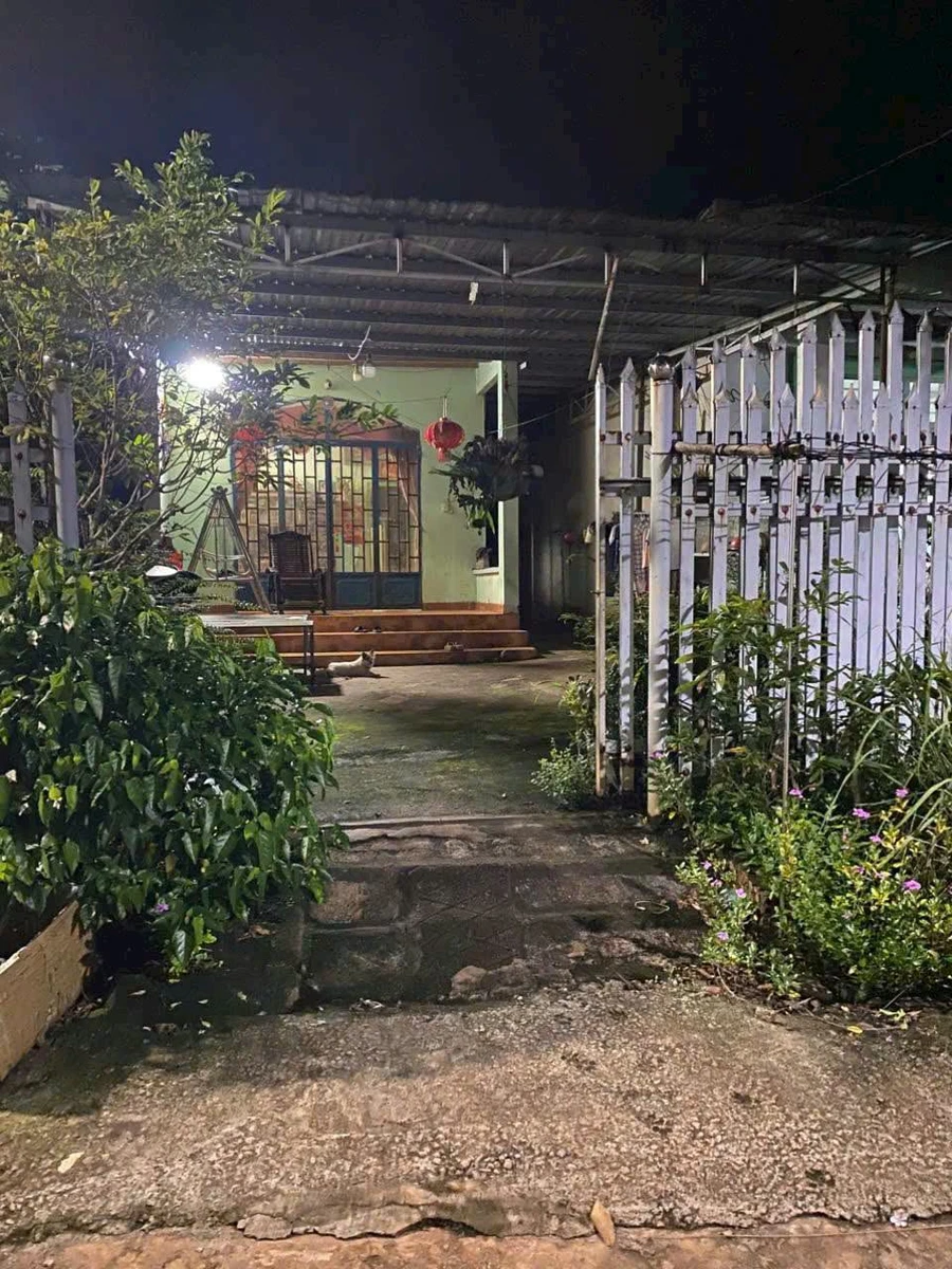 Bán nhà cấp 4 Thuận Phú 160m2, 2PN, 600 triệu - Ảnh thu nhỏ 3