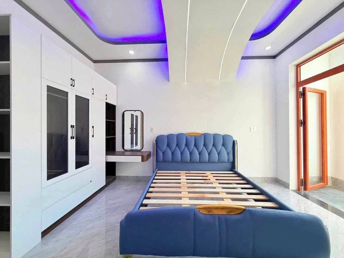 Bán nhà hoàn công 1 trệt 2 lầu 72m² Dĩ An 5,4 tỷ - Ảnh thu nhỏ 5