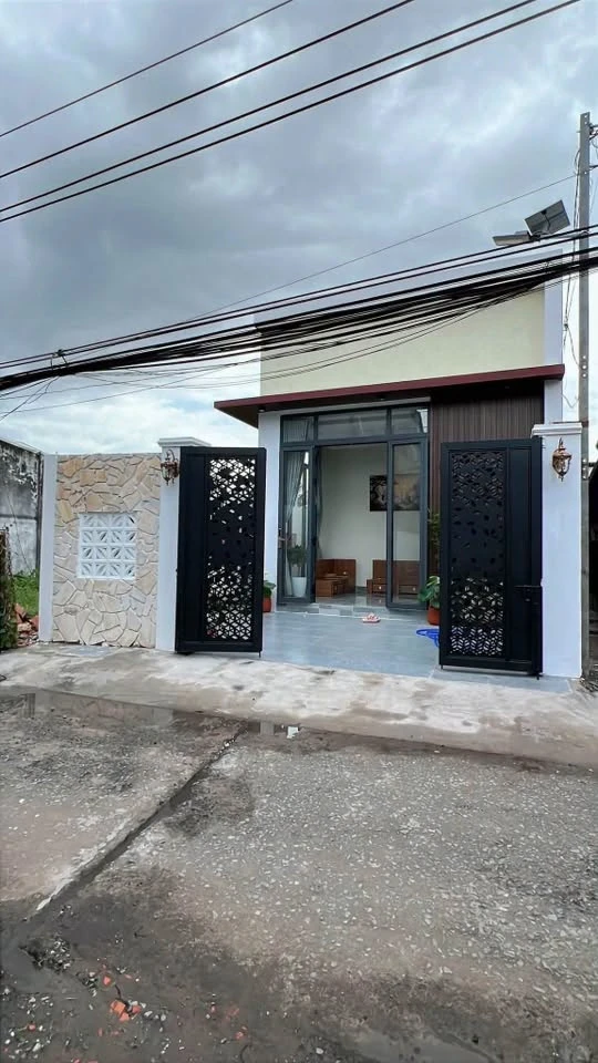 Bán nhà mới hoàn công 91m2, 2 phòng ngủ, hẻm Cá Sòng đường Đồng Khởi, tặng full nội thất - Ảnh thu nhỏ 2