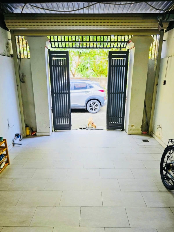 Bán nhà 3 tầng 94m² Quận 9, hơn 6 tỷ