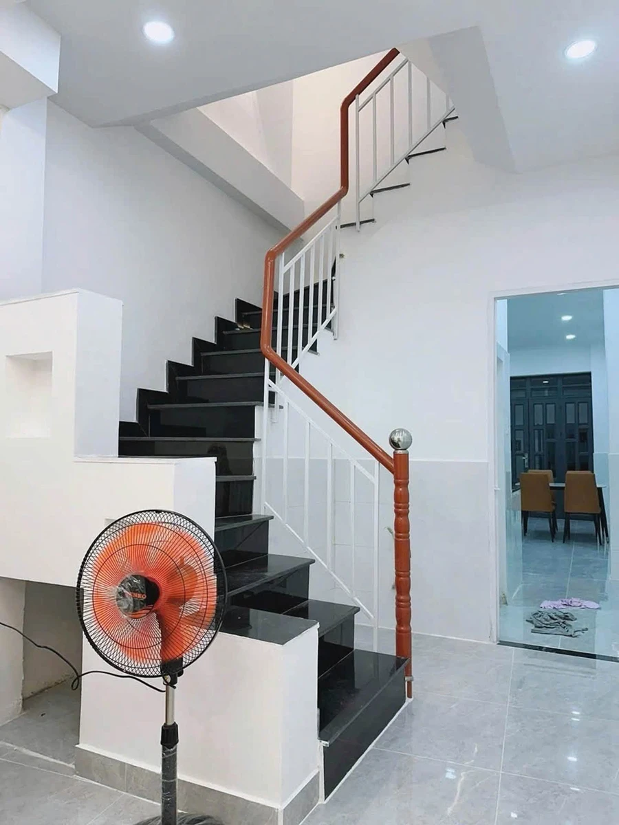 Bán nhà 4 phòng ngủ, 57m2, 6 tỷ, Hoàng Hoa Thám, Tân Bình - Ảnh thu nhỏ 3