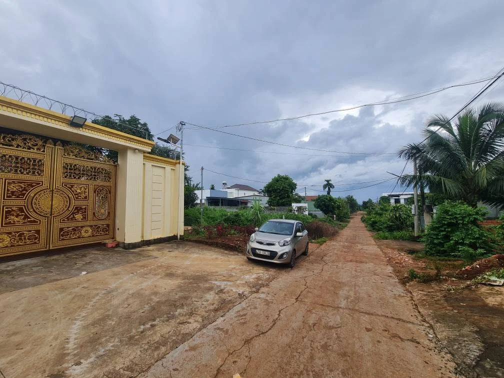 Bán lô đất mặt tiền A2 Buôn Ma Thuột 630m² 4 tỷ - Ảnh 1