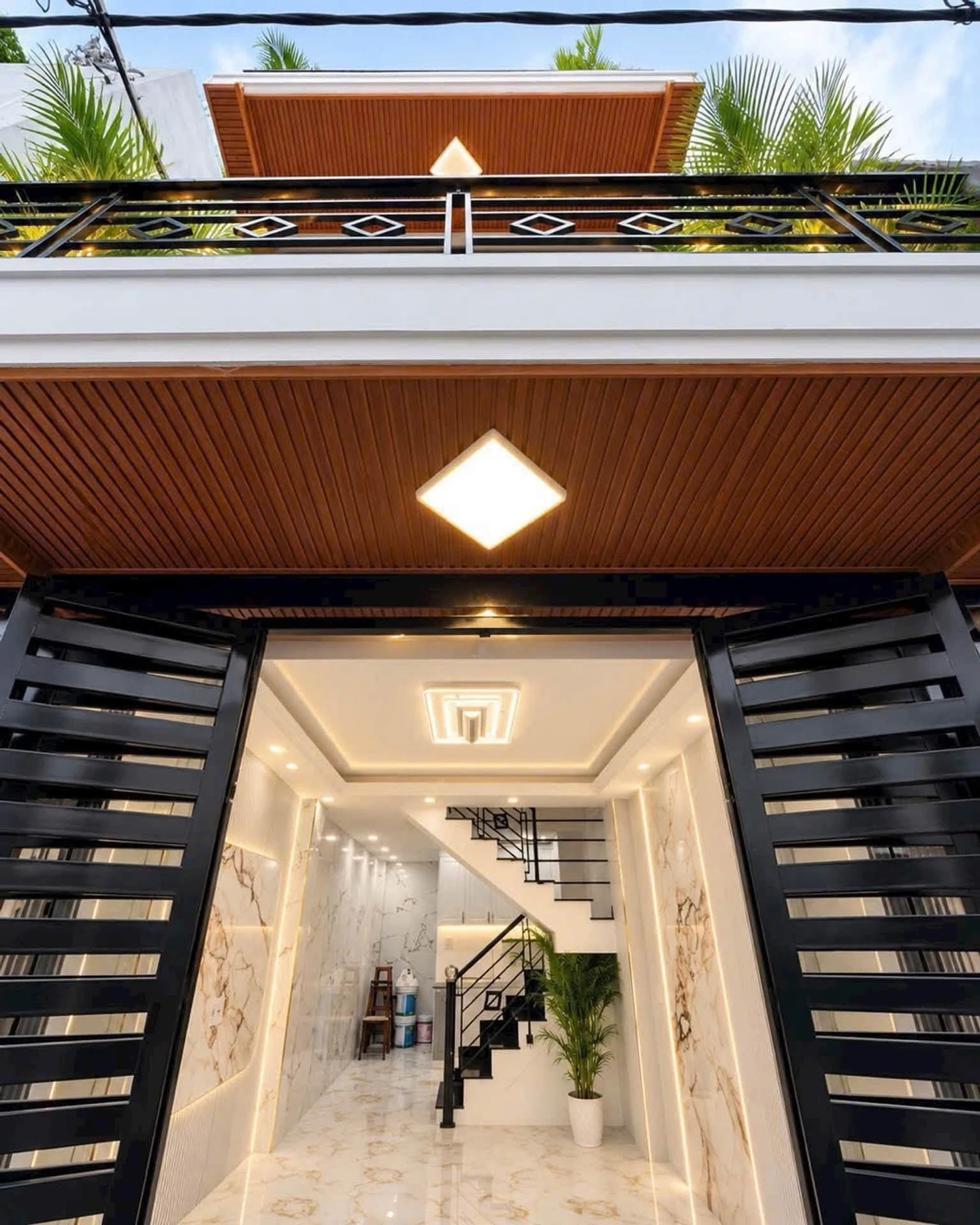 Bán nhà 4PN 33m2 Bùi Văn Ba Quận 7 - Ảnh 1