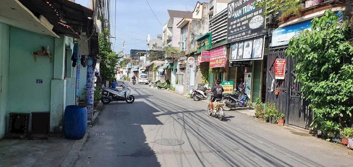 Biệt thự mini mặt tiền Dĩ An 267m2, 12.8 tỷ - Ảnh thu nhỏ 3