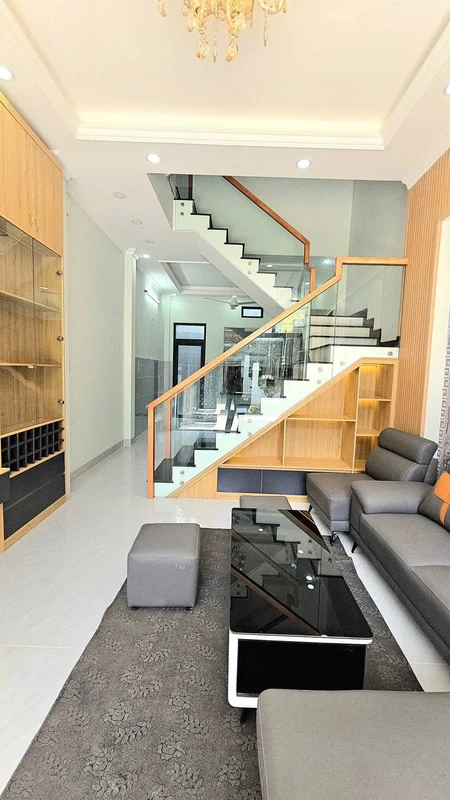 Bán nhà phố 55m2, 4 PN 3 WC, Long Trường