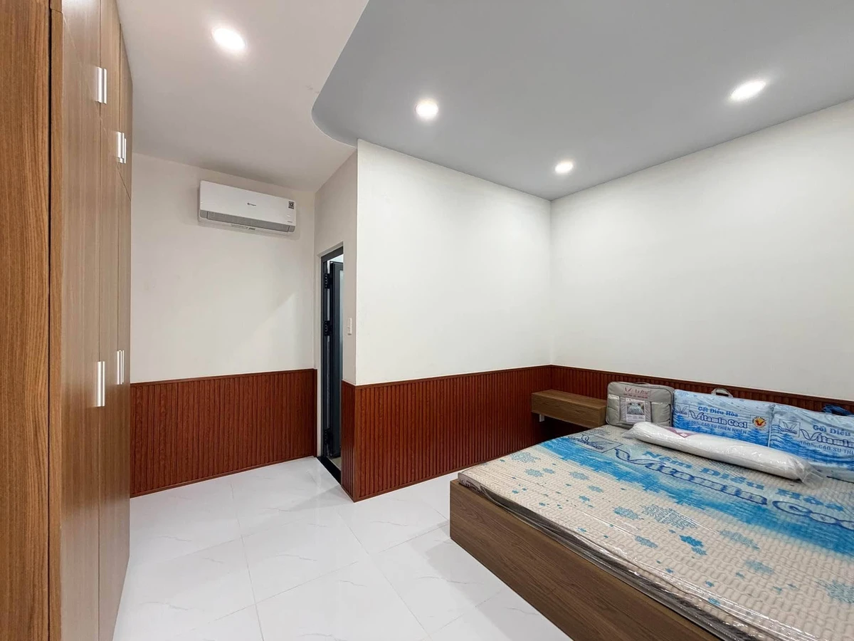 Bán nhà 2 phòng 60m² có sân để xe Bạch Đằng Bình Thạnh, nhỉnh 4 tỷ - Ảnh thu nhỏ 2