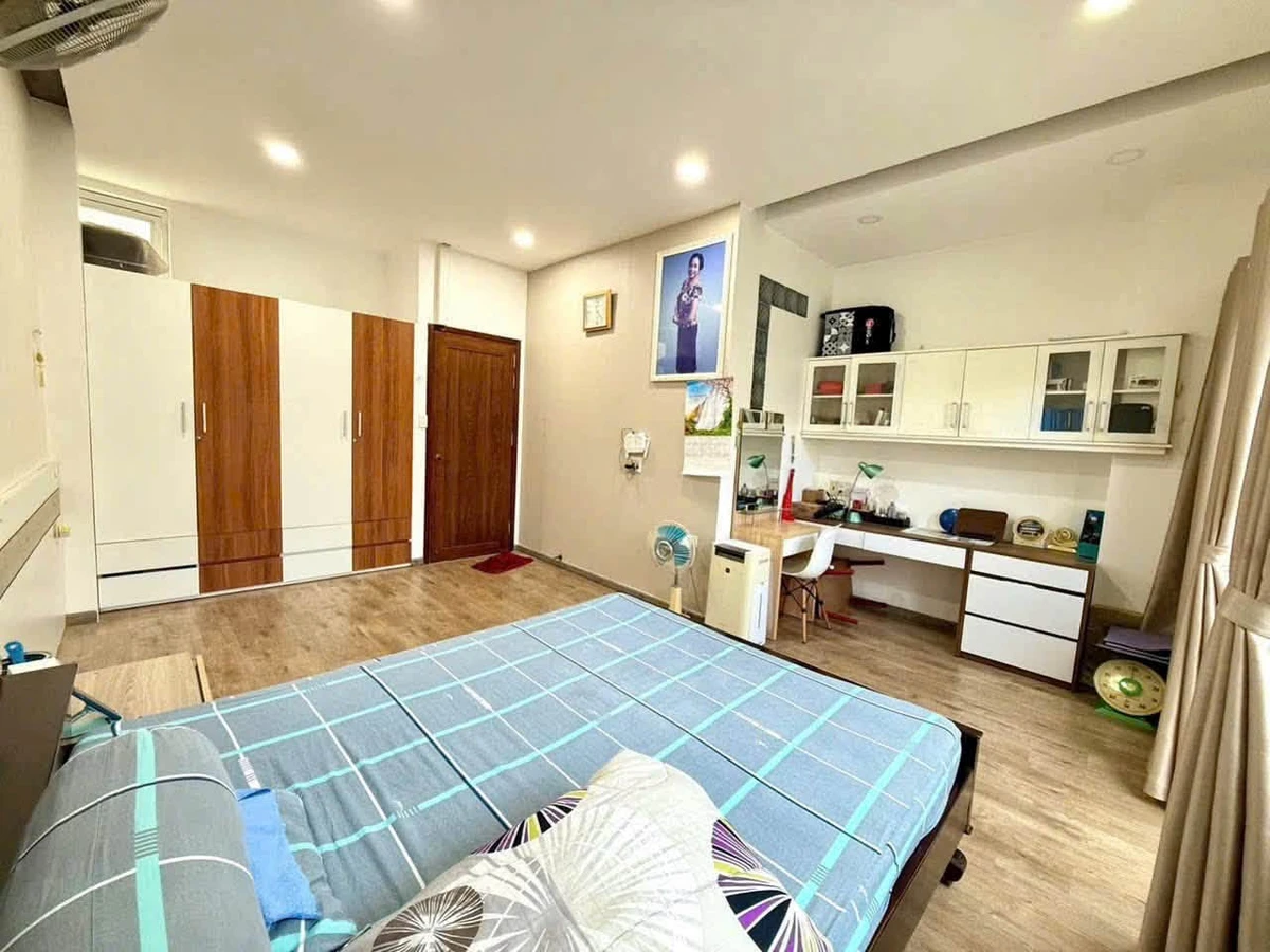 Bán nhà 3 tầng 100m2, 4PN, KĐT Hà Quang 1, Phước Hải, Nha Trang, giá 10,8 tỷ - Ảnh thu nhỏ 5
