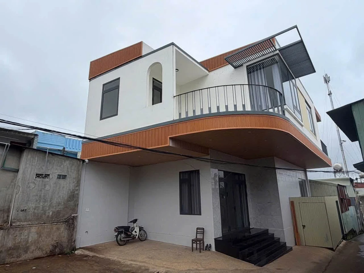 Bán nhà 4PN 100m² góc 2 mặt hẻm cách Trường Chinh 50m, Bình Tân - Ảnh 1