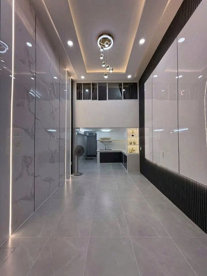 Bán nhà hẻm Nguyễn Tiểu La, P8, Quận 10, 4PN, giá 7,9 tỷ - Ảnh thu nhỏ 2