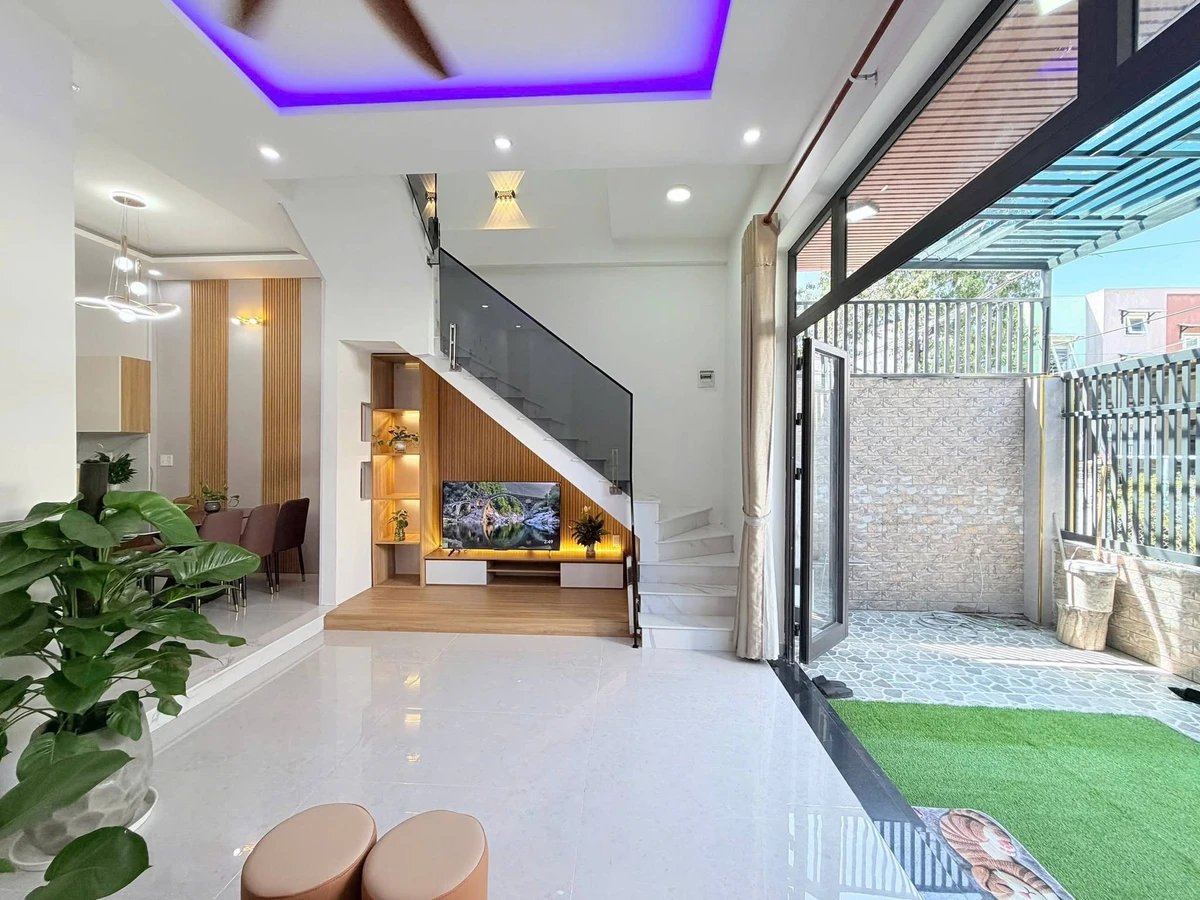 Bán nhà 3 tầng 80m² kiệt Tô Hiếu, xe vào nhà - Ảnh thu nhỏ 3