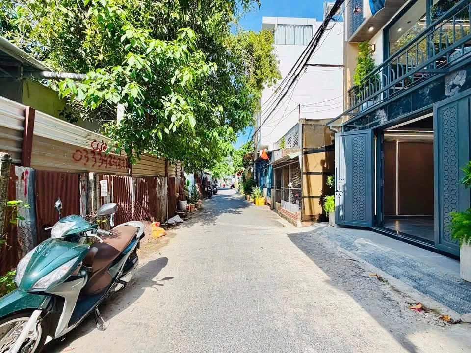 Bán nhà 4 phòng ngủ 53m² Gò Vấp giá 9.2 tỷ - Ảnh thu nhỏ 2