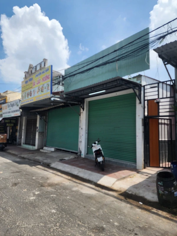 Bán dãy trọ 1 kiot 5 phòng 150m2 KDC 434 Bình Hòa, Thuận An, giá 7,3 tỷ