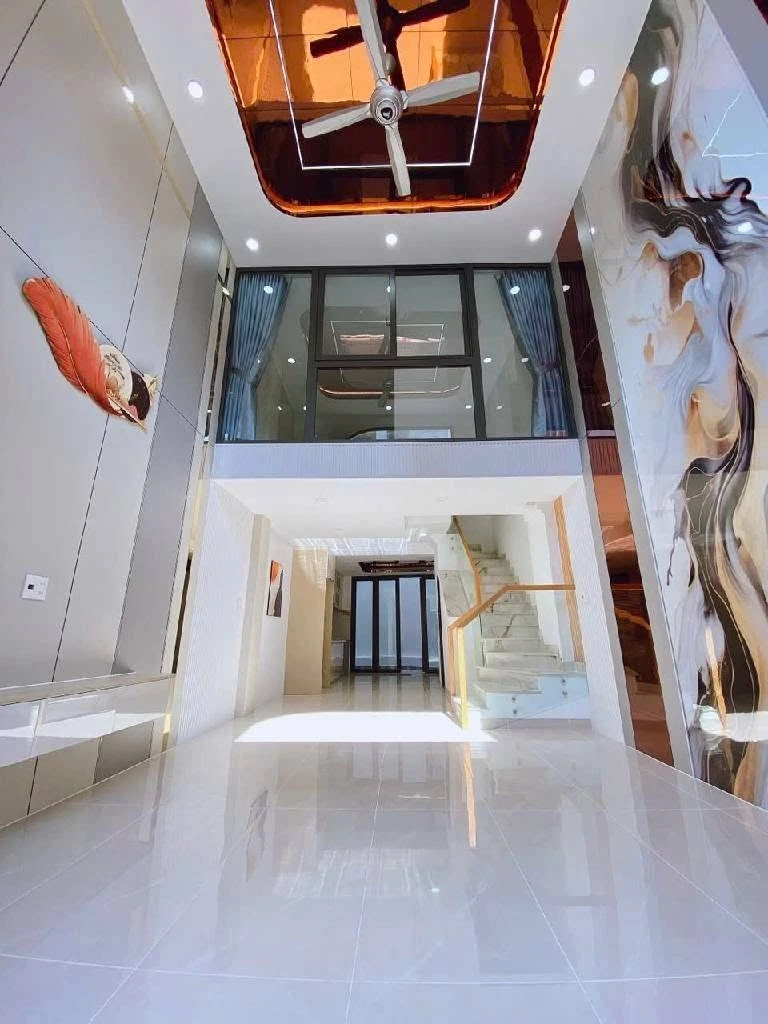 Bán nhà phố HXH Lê Quang Định 55m² hơn 10 tỷ - Ảnh 1