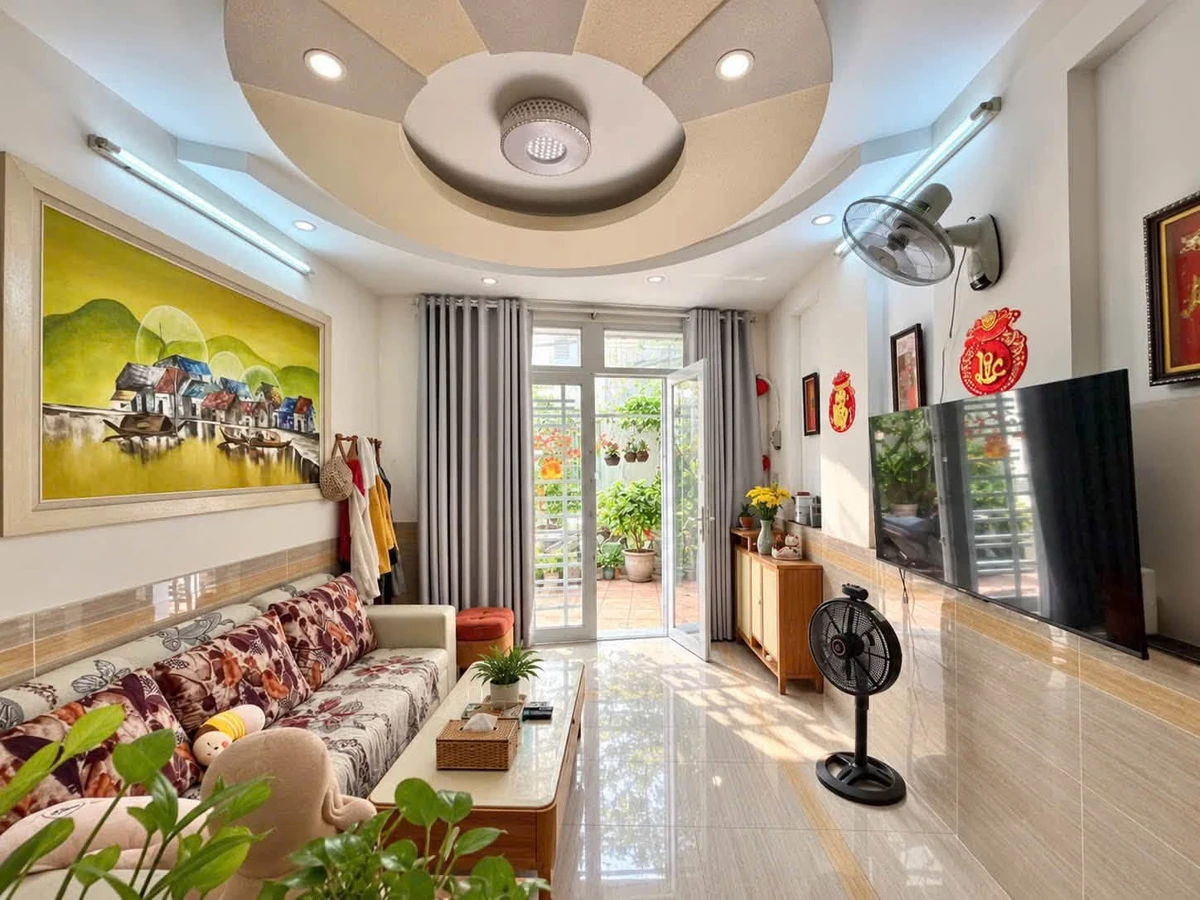 Bán nhà 6 phòng ngủ, 36m² Phú Nhuận, 6.6 tỷ - Ảnh thu nhỏ 2
