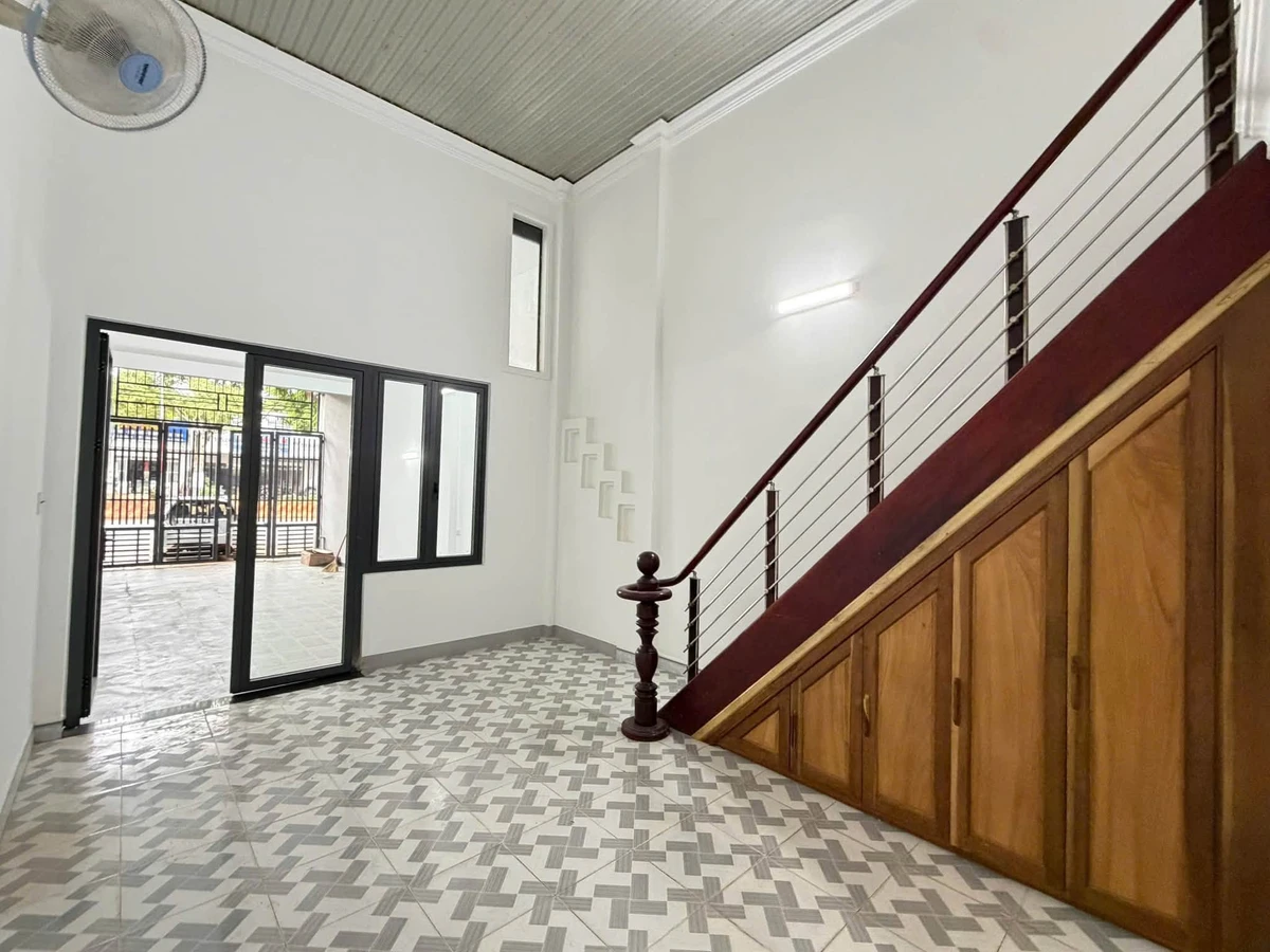 Nhà mặt tiền kinh doanh Phạm Văn Đồng Tân Phú 50m2 4.25 tỷ - Ảnh thu nhỏ 4