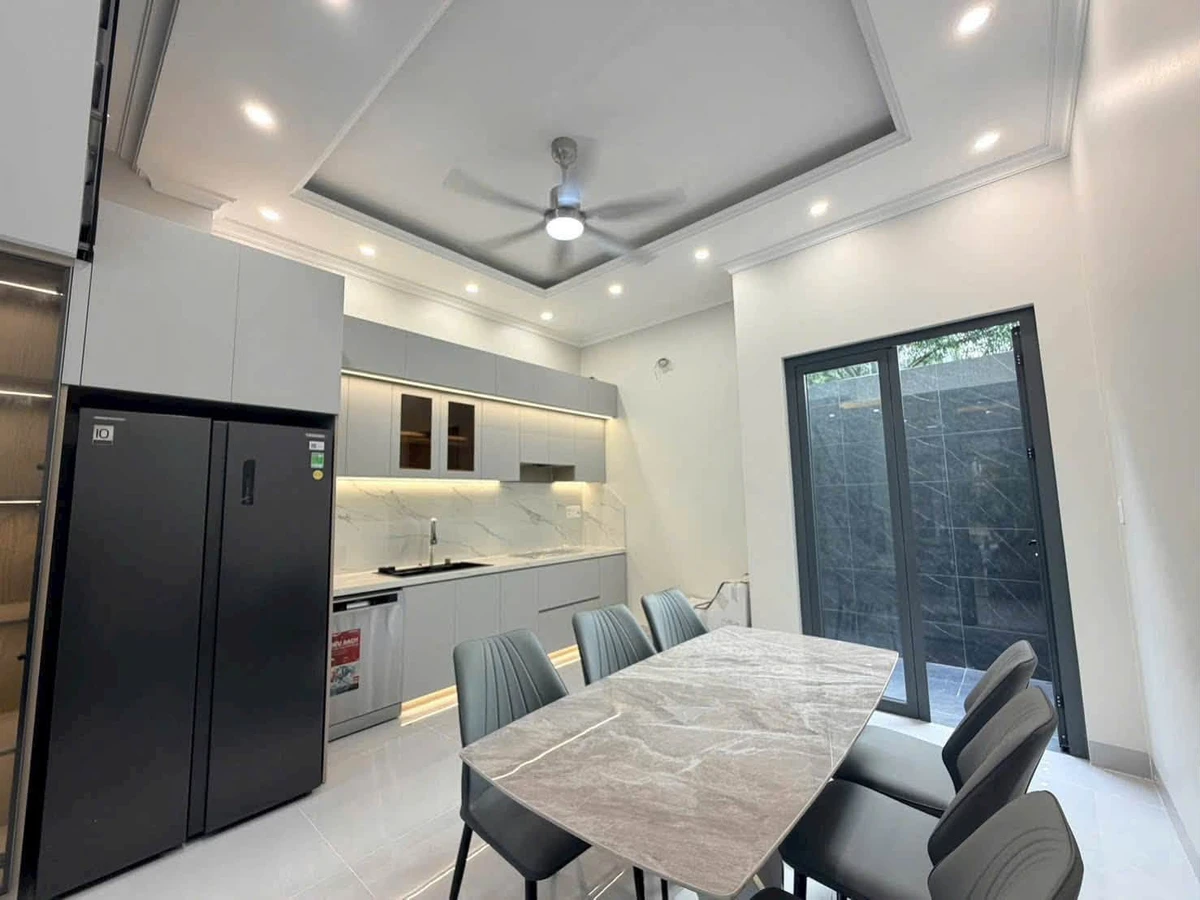 Bán nhà phố 4PN 143m² Thủ Đức gần Vinhomes Grand Park 6,05 tỷ - Ảnh thu nhỏ 4