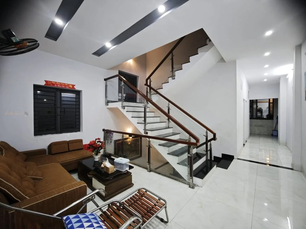 Bán nhà 3 tầng 90m² Võ Văn Kiệt gần biển Mỹ Khê, Đà Nẵng - Ảnh 1