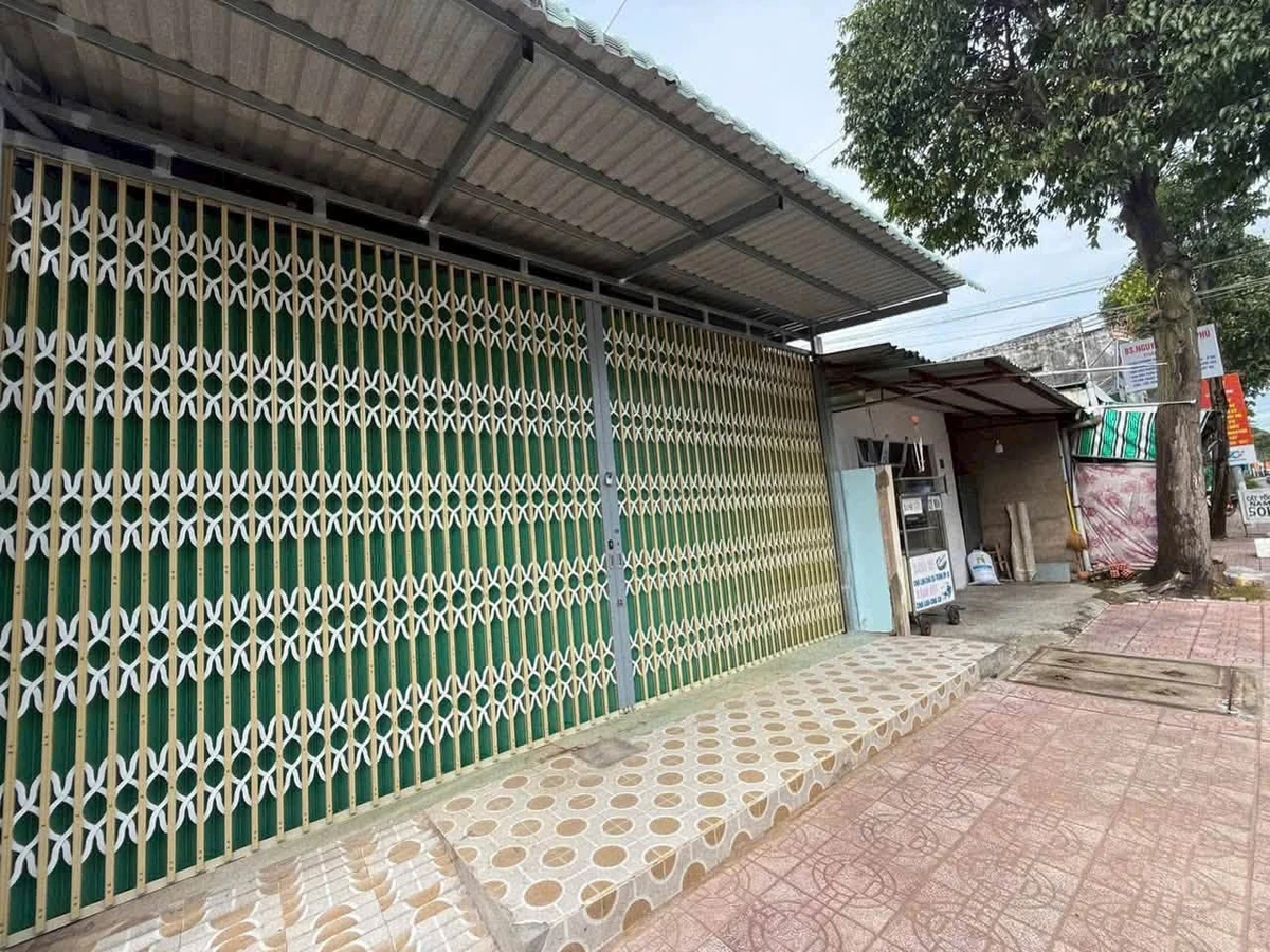 Bán nhà mặt tiền Nguyễn Thái Bình Tây Ninh 90m² - 3,99 tỷ - Ảnh 1