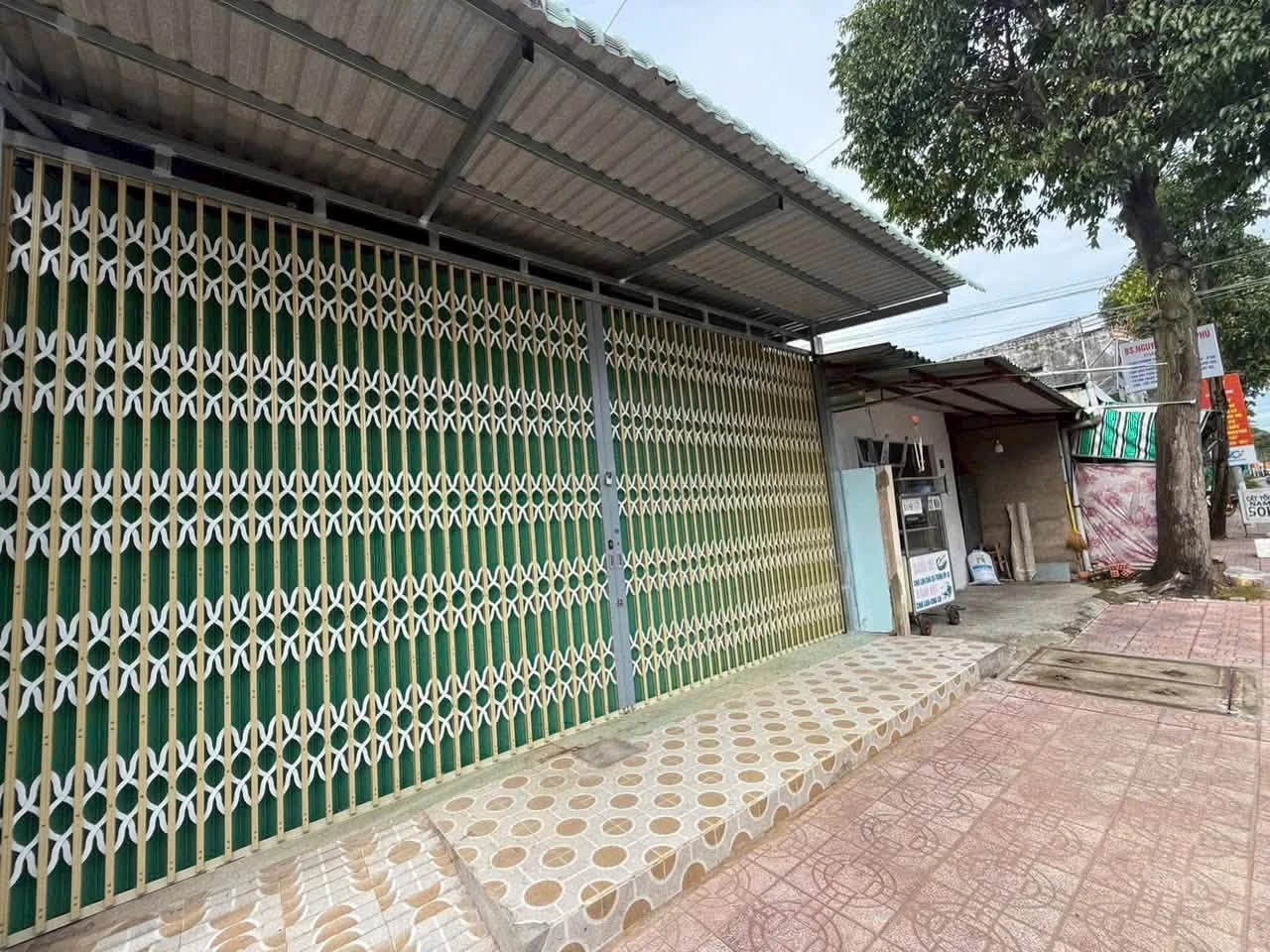 Bán nhà mặt tiền Nguyễn Thái Bình Tây Ninh 90m² - 3,99 tỷ - Ảnh 1