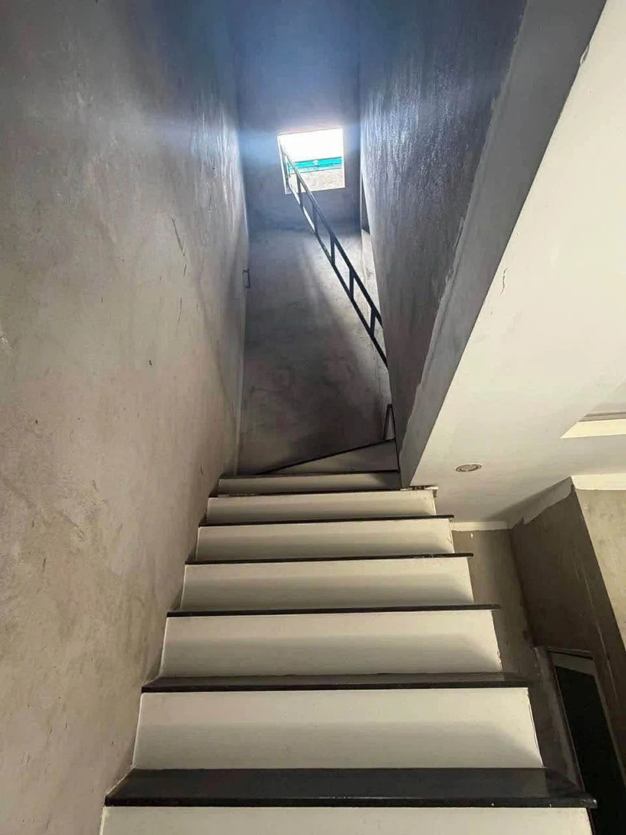 Bán nhà 3 tầng kiệt 27m2, 2PN 2WC gần biển, giá 2 tỷ 50 - Ảnh thu nhỏ 4