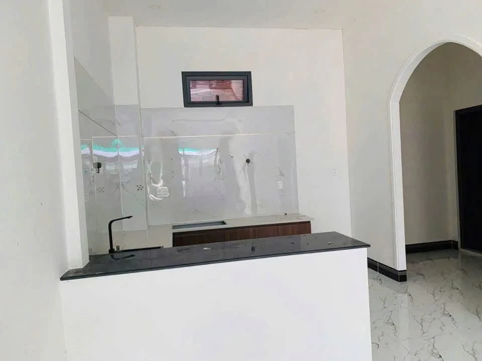 Cho thuê nhà 2PN 104m² gần Vòng Xoay Phú Khương, Bến Tre - 5tr/tháng - Ảnh thu nhỏ 5