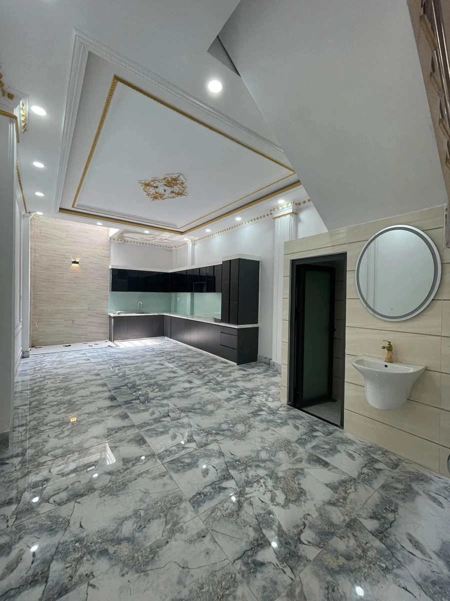 Bán nhà mặt tiền Tên Lửa 90m² 5 phòng ngủ Bình Tân - Ảnh thu nhỏ 2