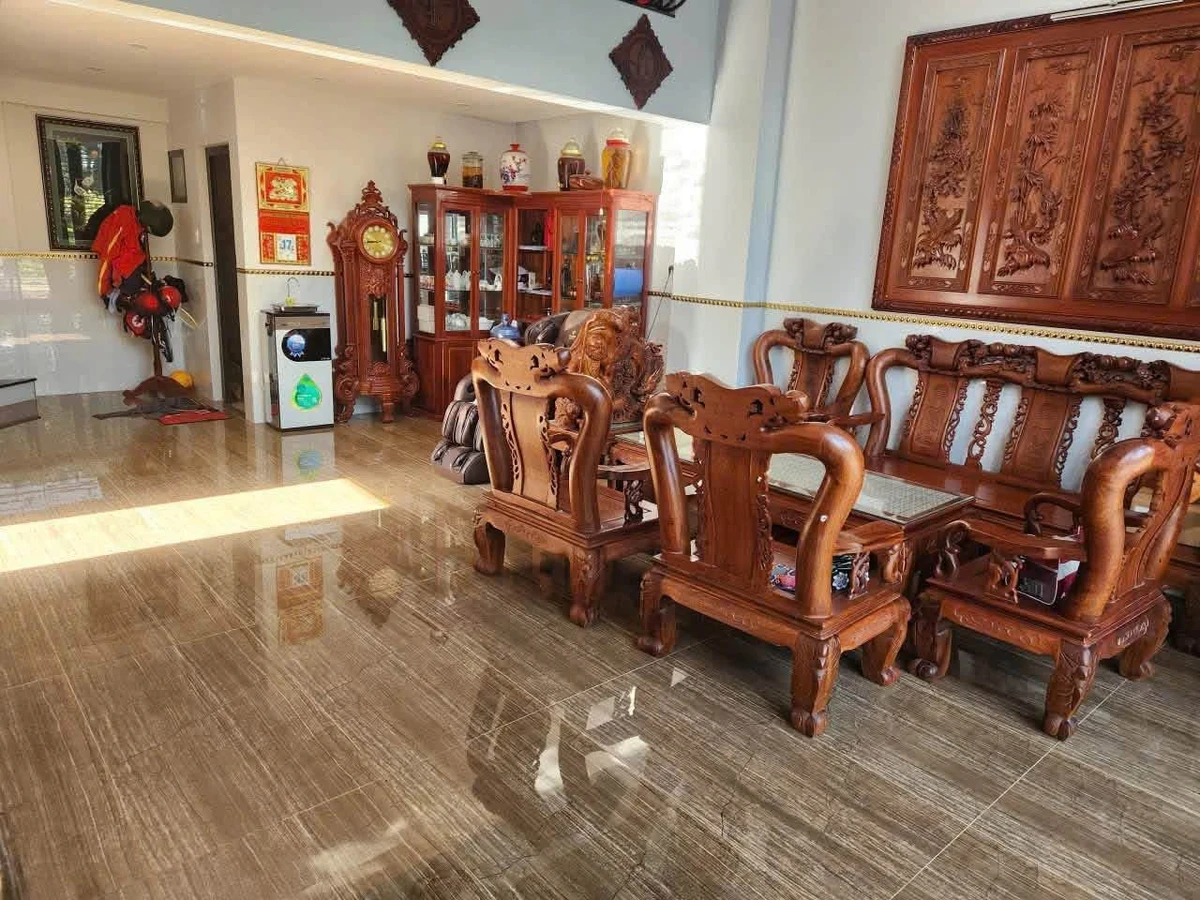 Bán nhà lô góc 2 mặt tiền 111m² Điện Biên Phủ, Quy Nhơn 7 tỷ - Ảnh thu nhỏ 2