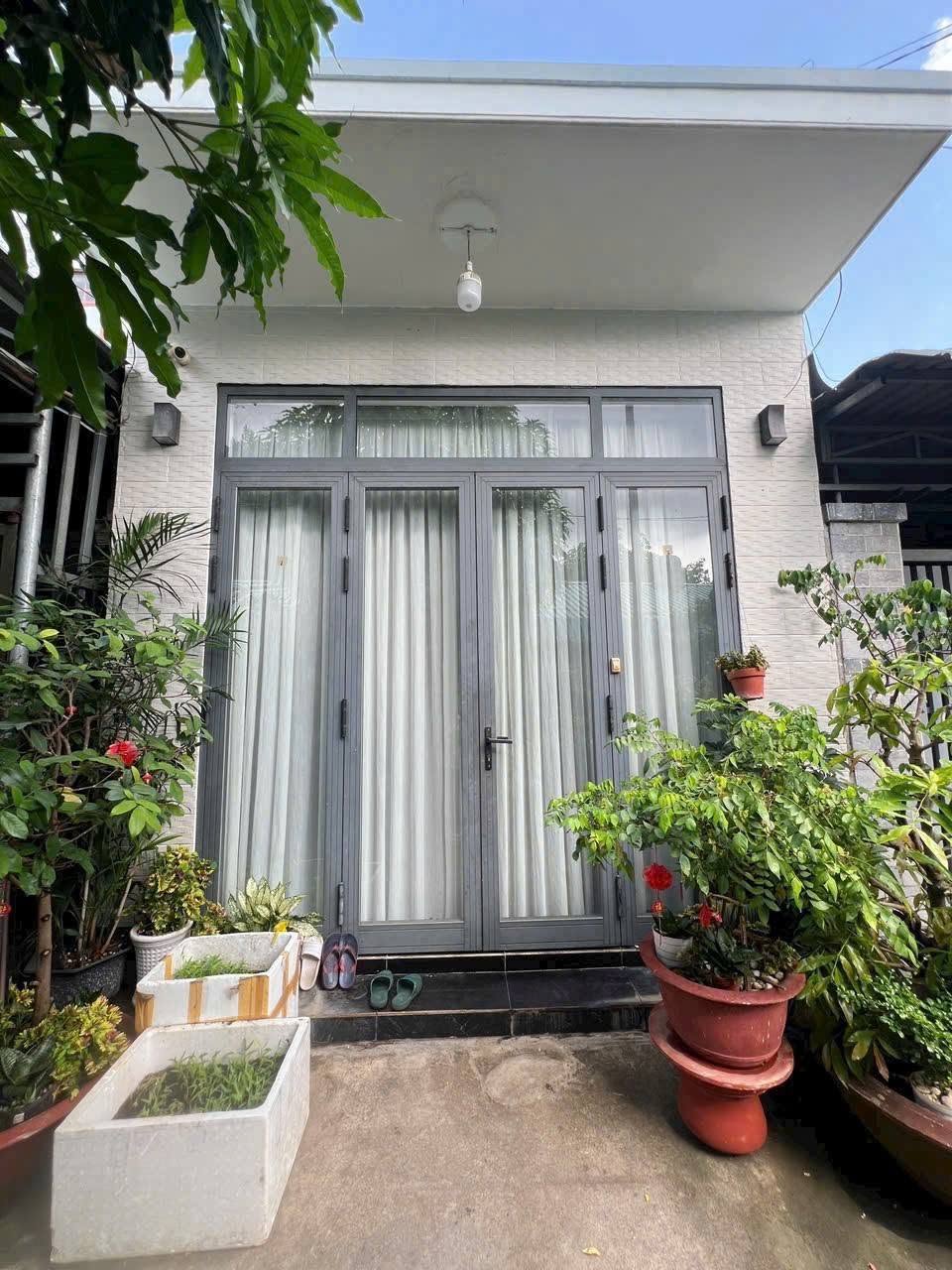 Bán nhà Bà Rịa 100m2 3 phòng ngủ 2.5 tỷ - Ảnh thu nhỏ 2