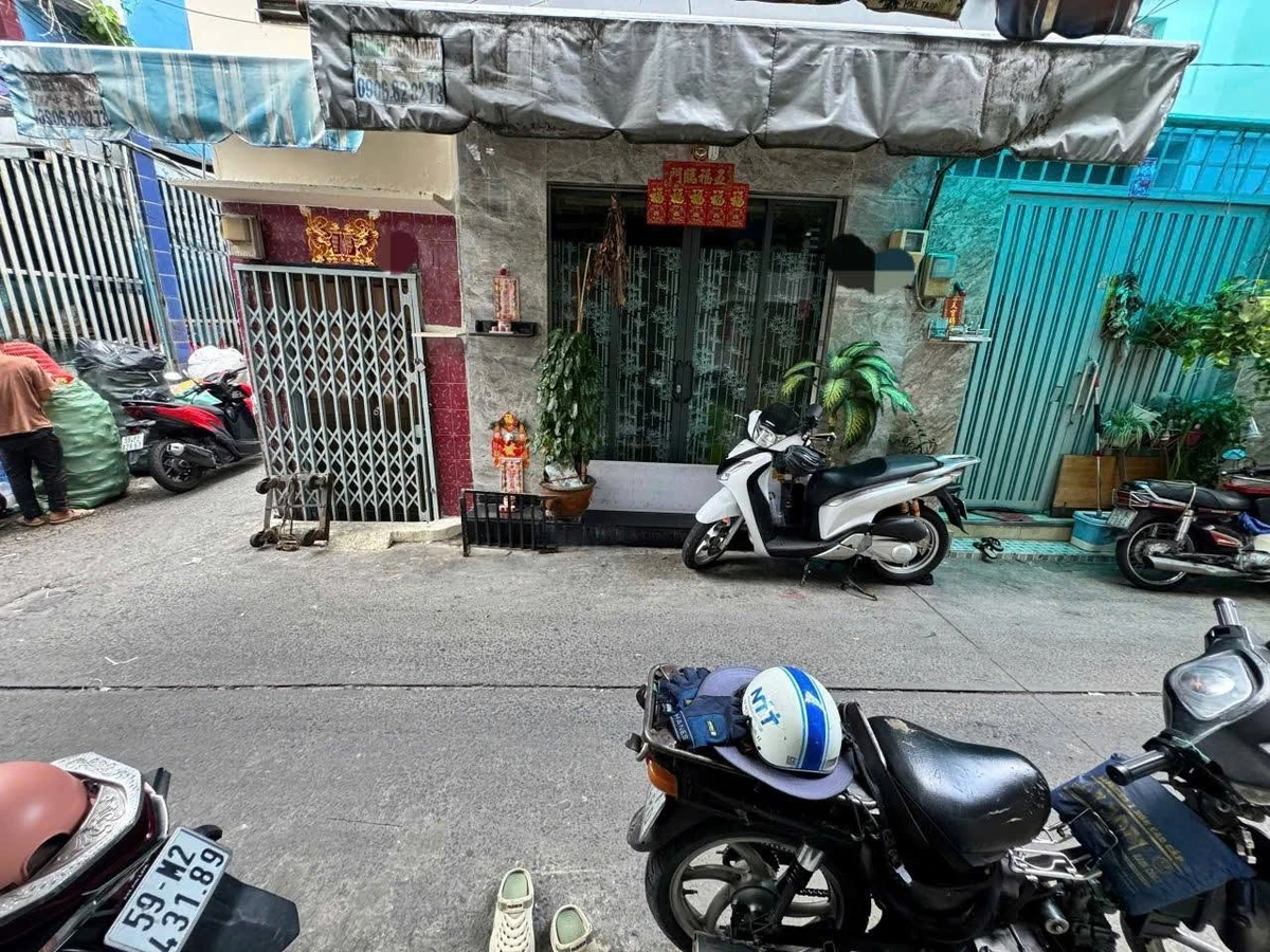 Bán nhà hẻm 4 tầng 70m² sử dụng đường Bình Thới Quận 11, giá nhỉnh 2 tỷ - Ảnh 1